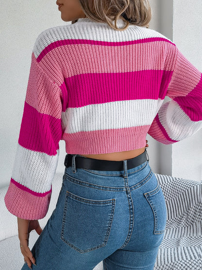 Color Block Round Neck Cropped Sweater | Trendy & Cozy